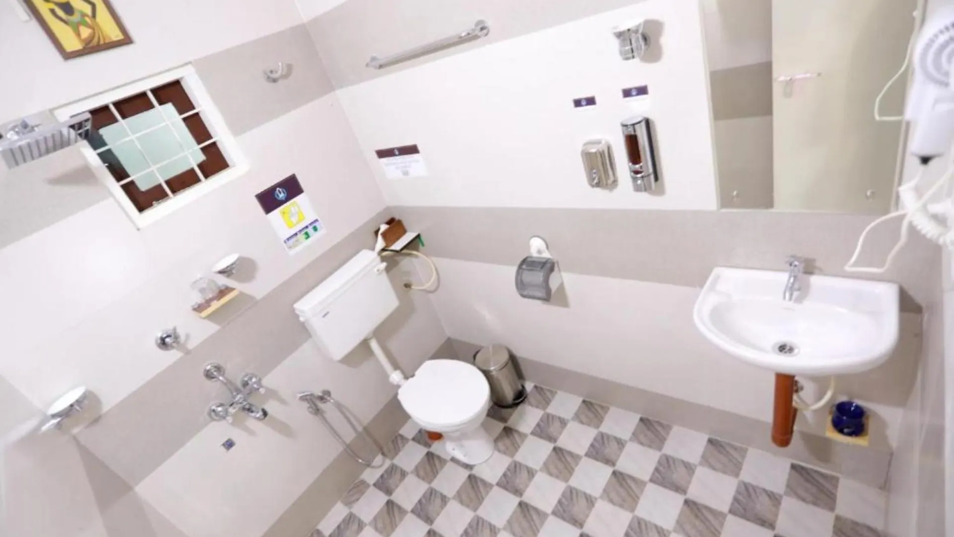 Apartment 9 Base Cochin Airport Hotel Nedumbassery